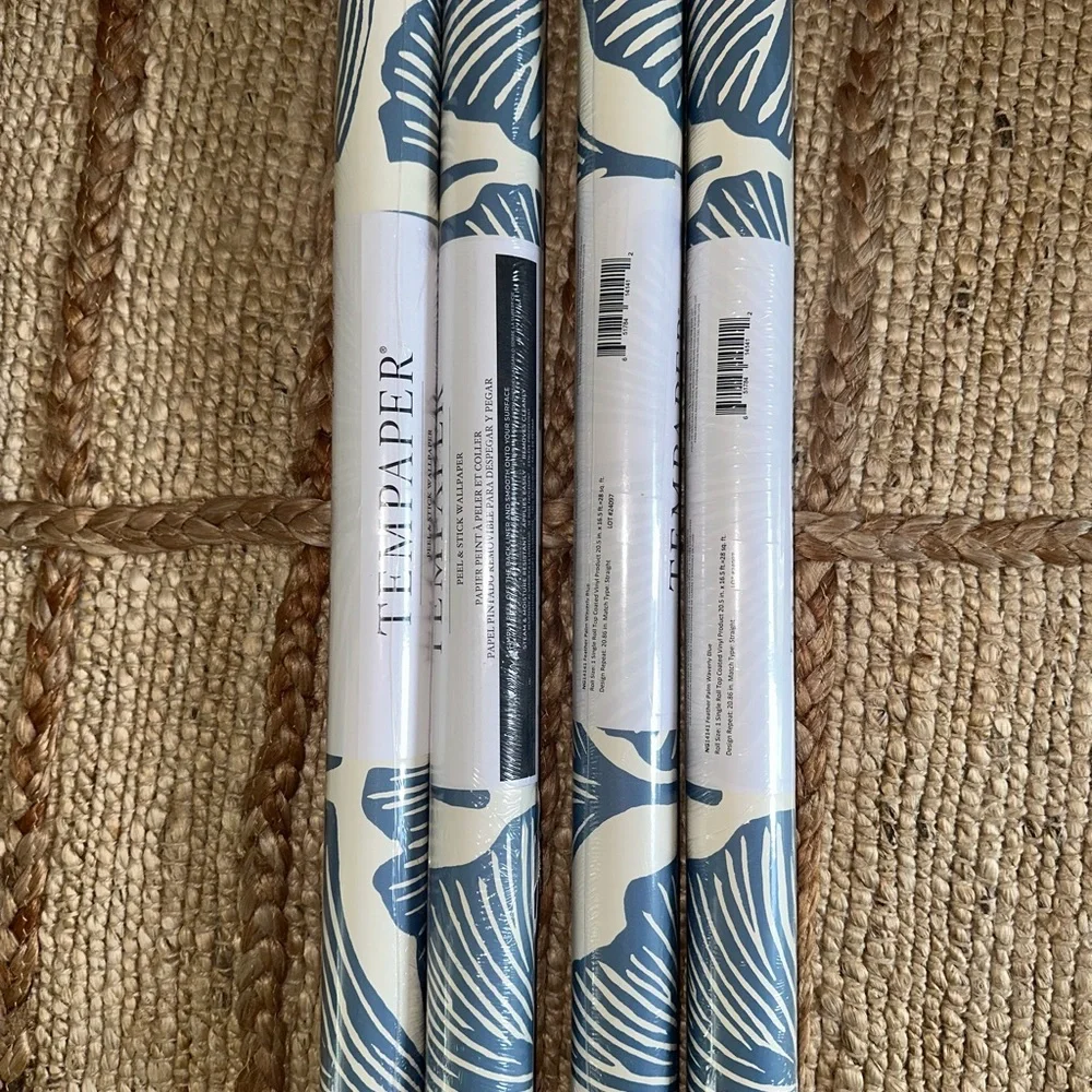 Peel and Stick Coastal Tempaper Blue Botanical Wallpaper 4 rolls